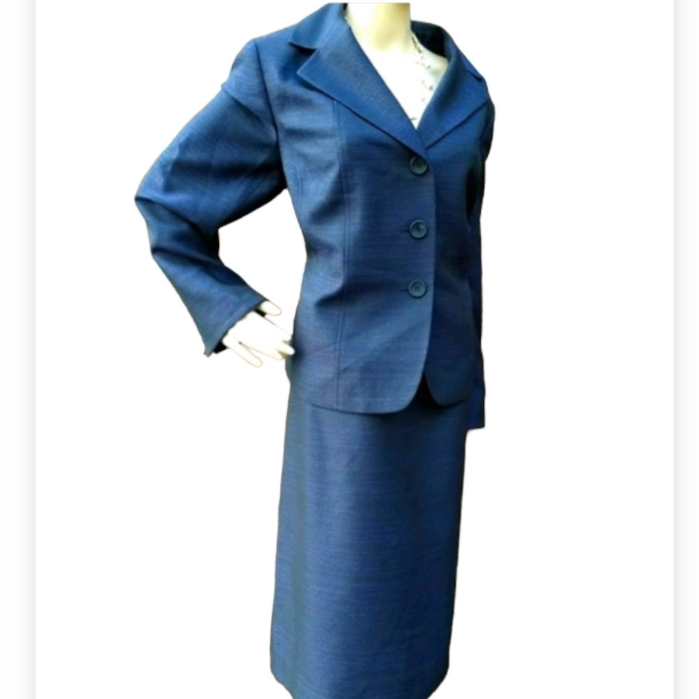 Evan Picone Montpellier Black/Regal Skirt Suit Size 14